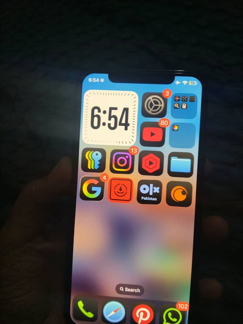 Apple iPhone XS 4
