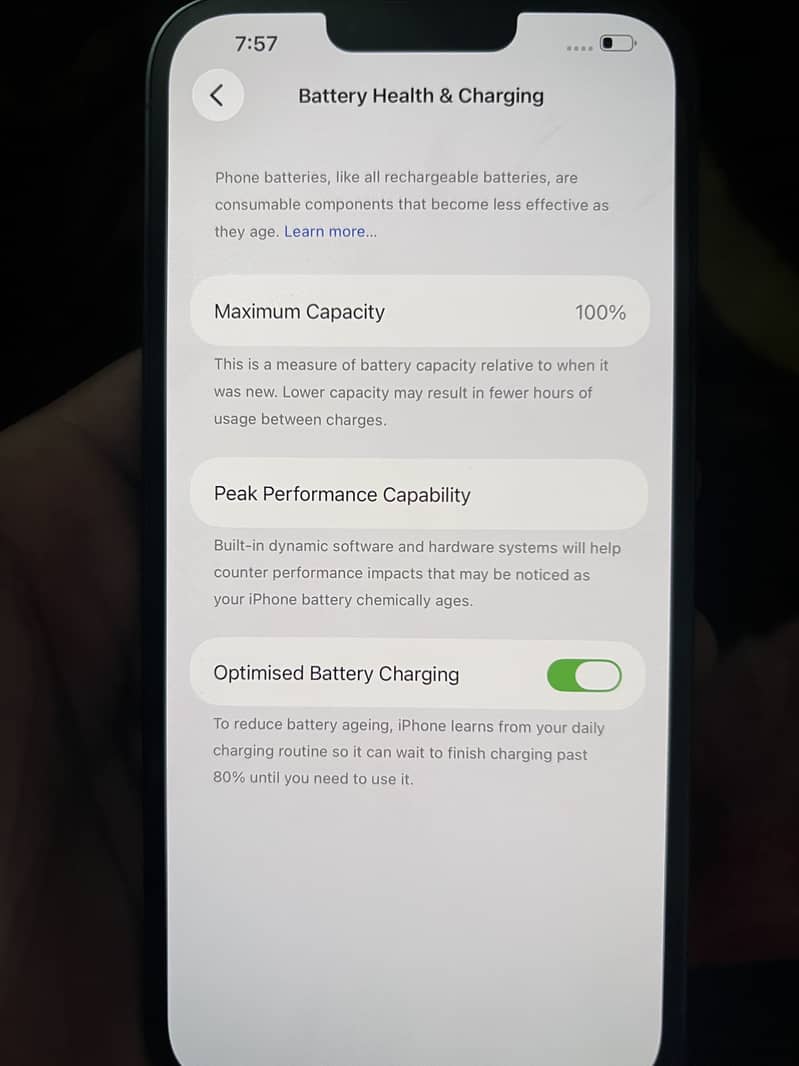 Apple iPhone 13 Pro Max 4