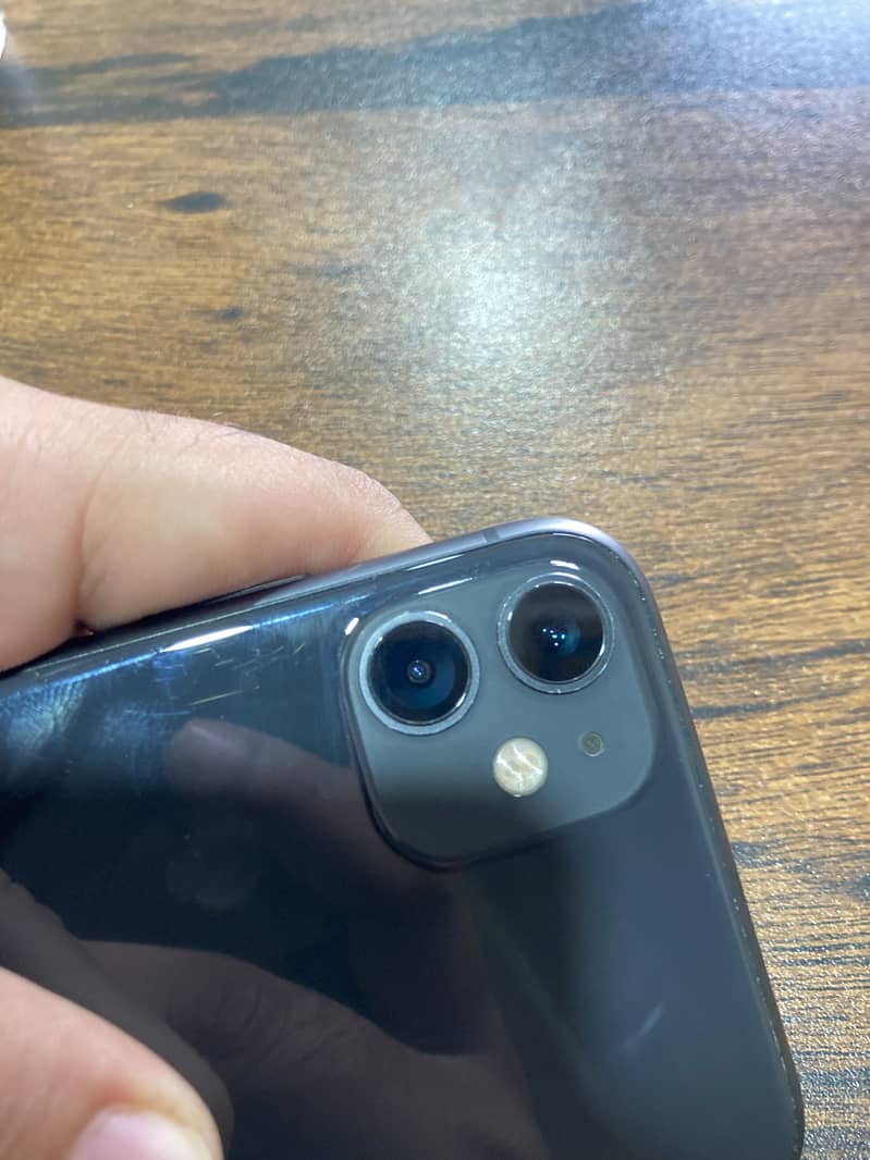 Apple iPhone 11 6
