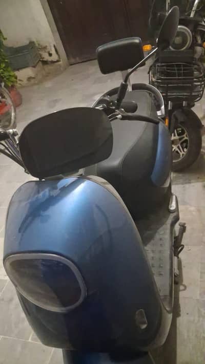 YADEA M3 Electric Scooty A One Global Number 1