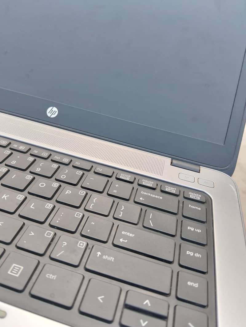 Hp laptop 4