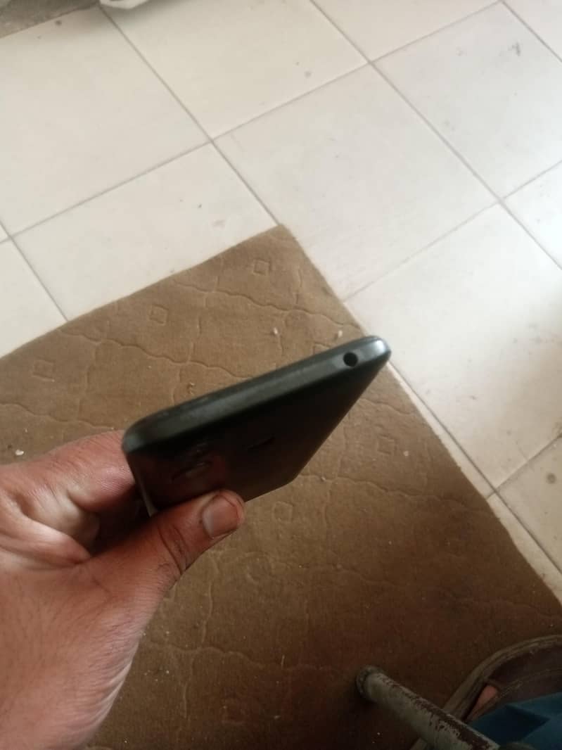 Itel A49 4