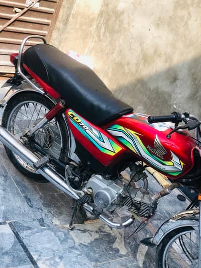 Honda CD 70 2023