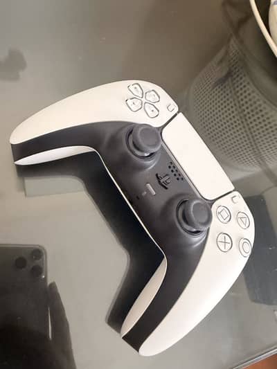PlayStation 5 Controller