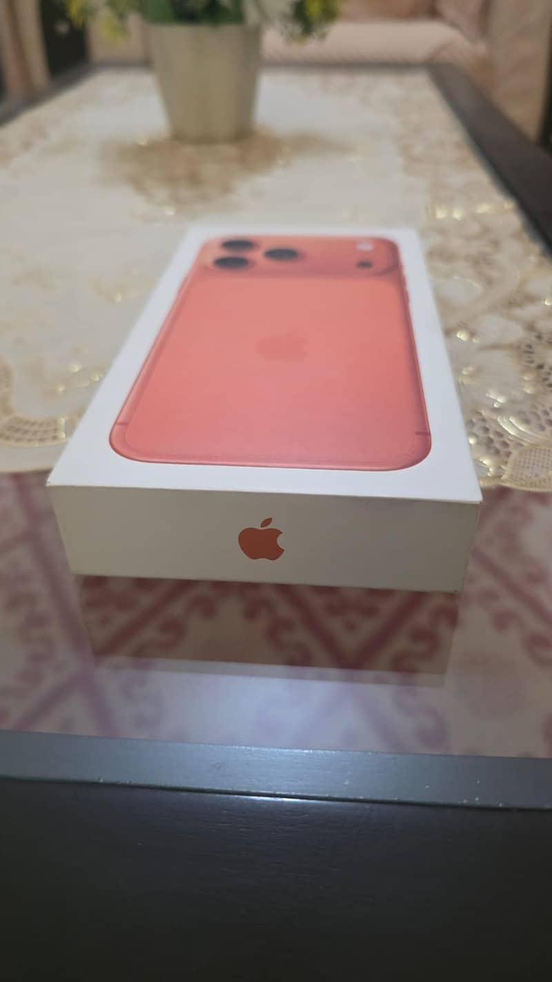 Apple iPhone 17 Pro Max 1