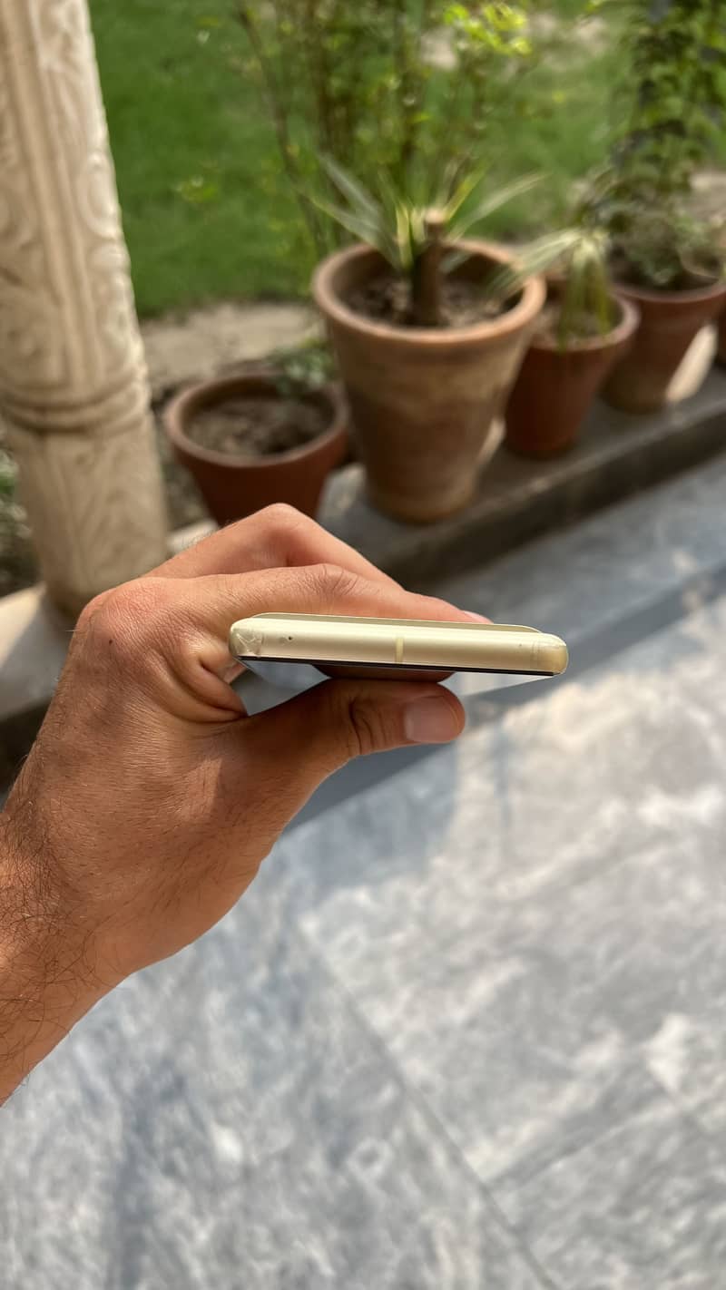 Google Pixel 7 5