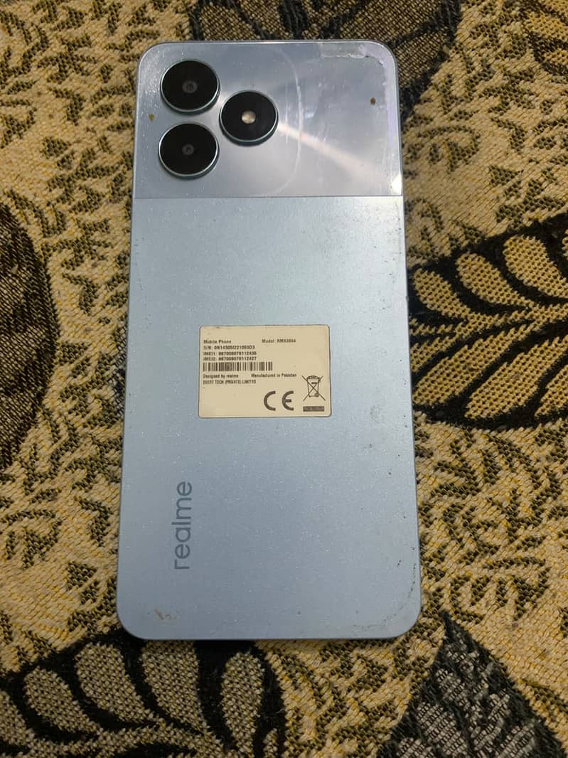 realme 4