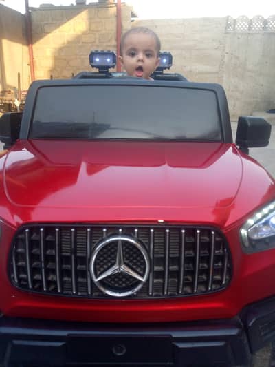 Mercedes style battery toy car