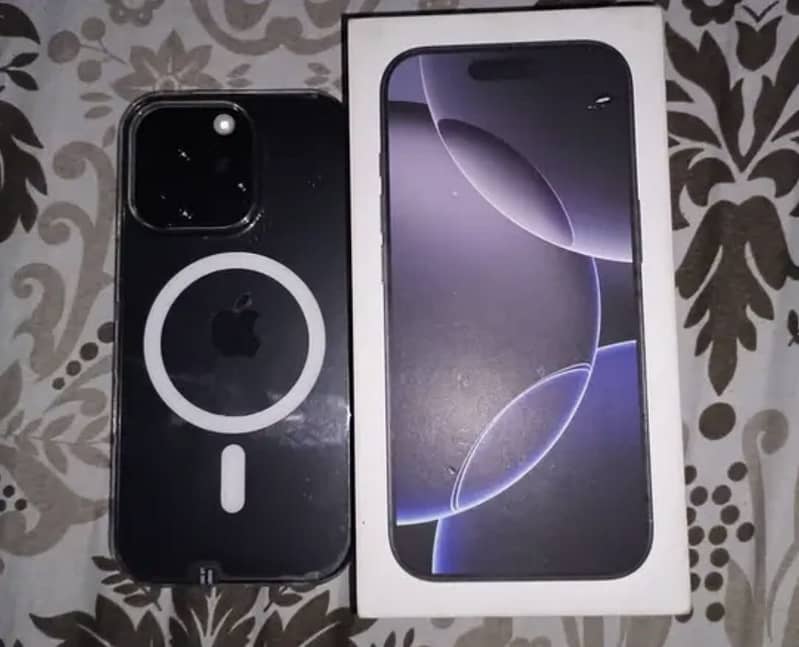 Apple iPhone 16 Pro 2