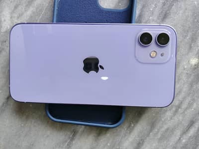 Apple iPhone 12