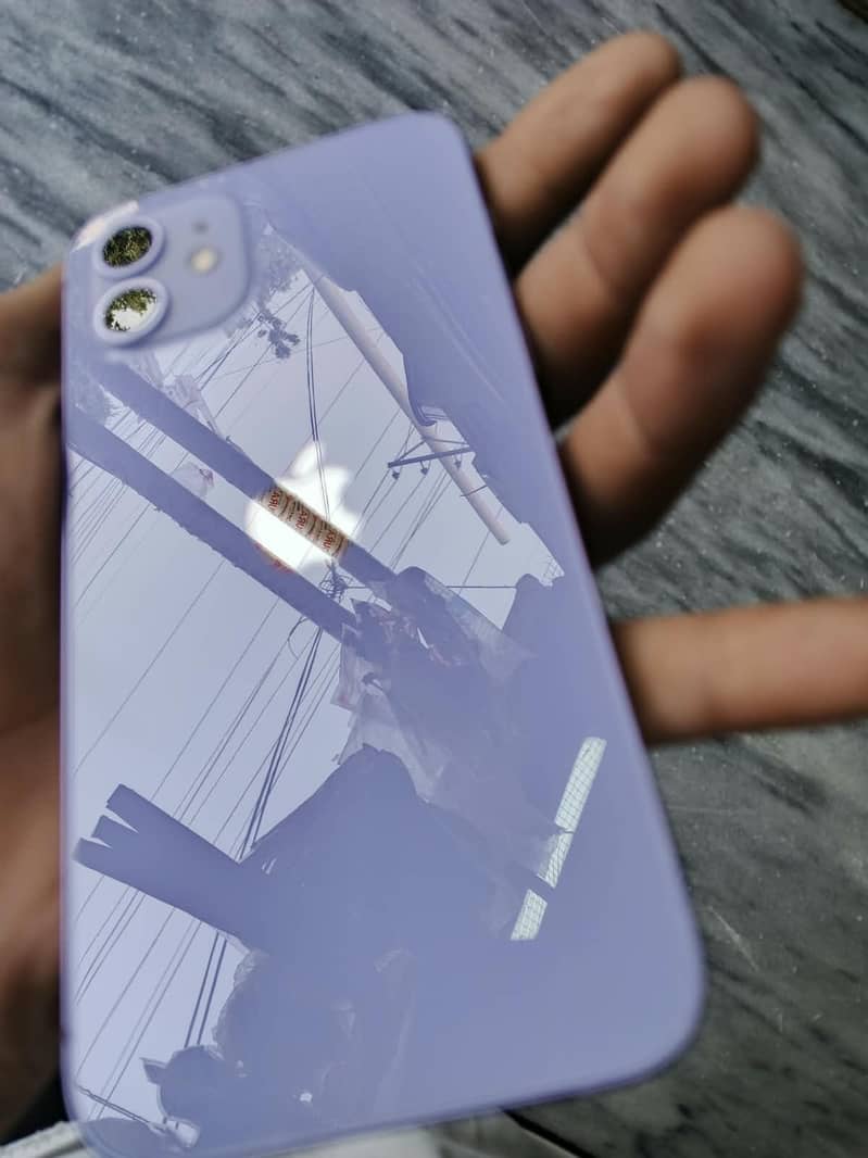 Apple iPhone 12 2