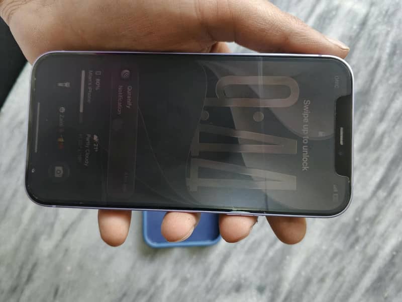 Apple iPhone 12 8