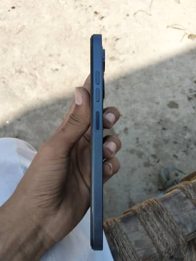 Tecno Spark Go 1