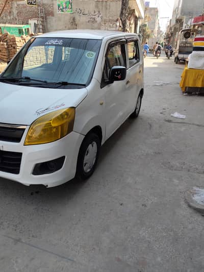 Suzuki Wagon R 2018 VXL call 03235410462