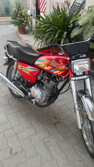 Honda 125 brand new condition