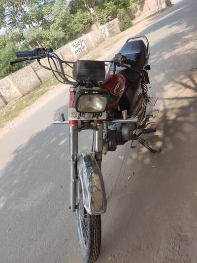 United 70cc bike