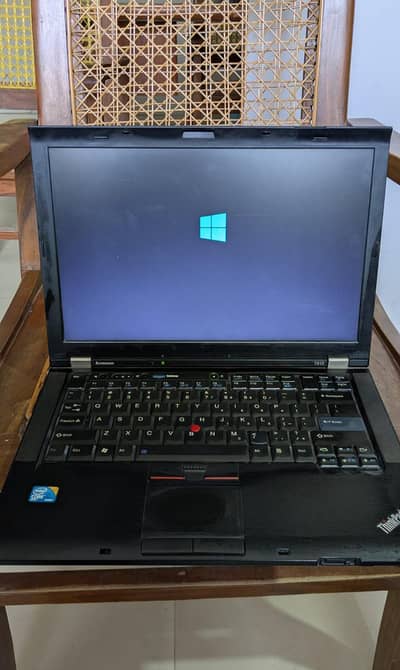 Lenovo core i5 5 generation 4gb ram 256ssd
