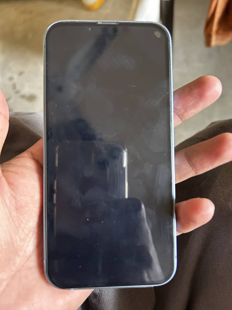 Apple iPhone 14 3