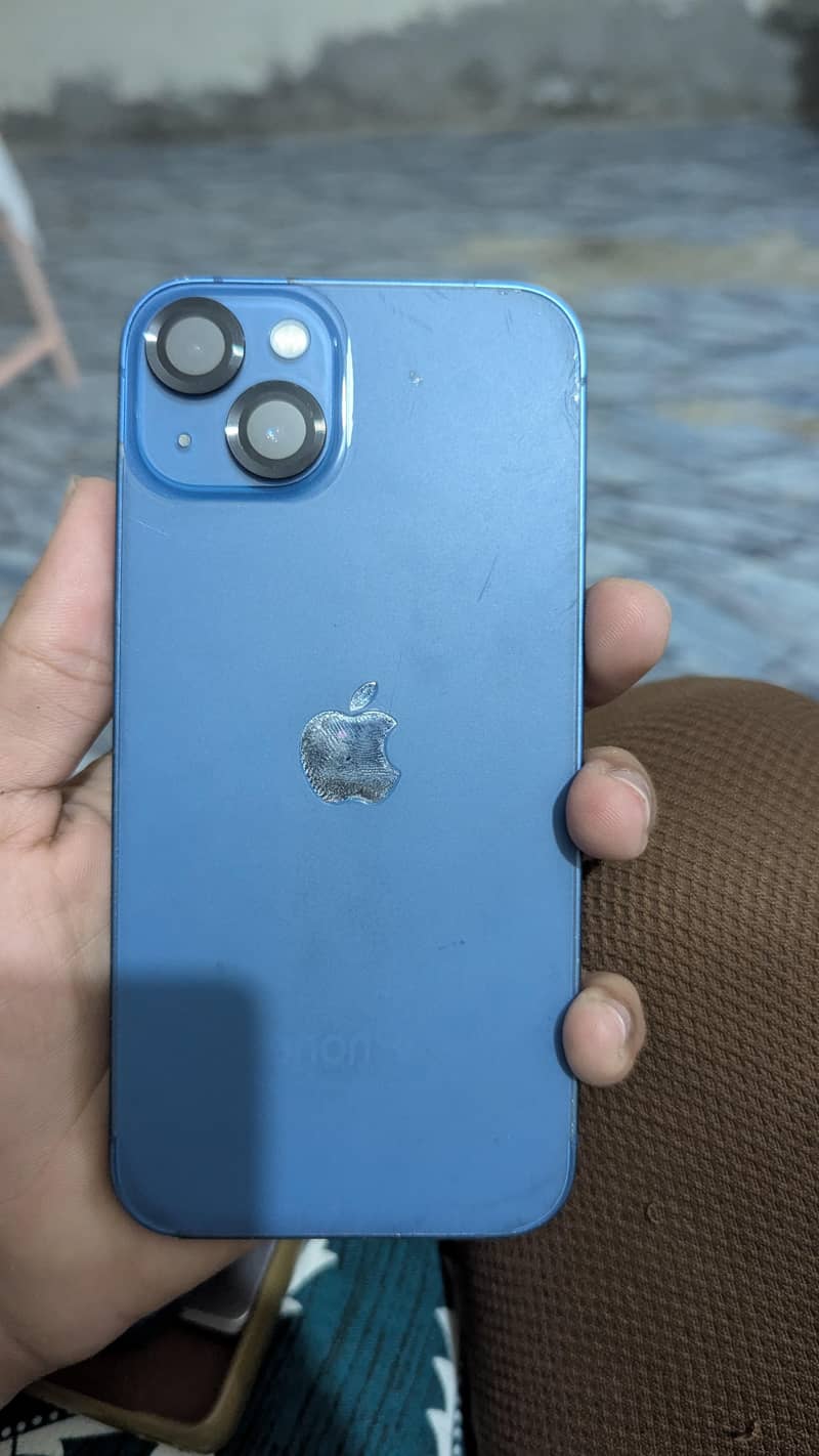 Apple iPhone 13 1
