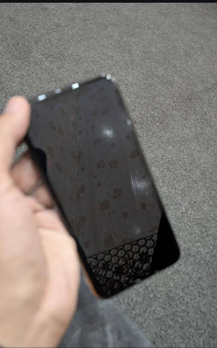 Apple iPhone 11 Pro Max 2