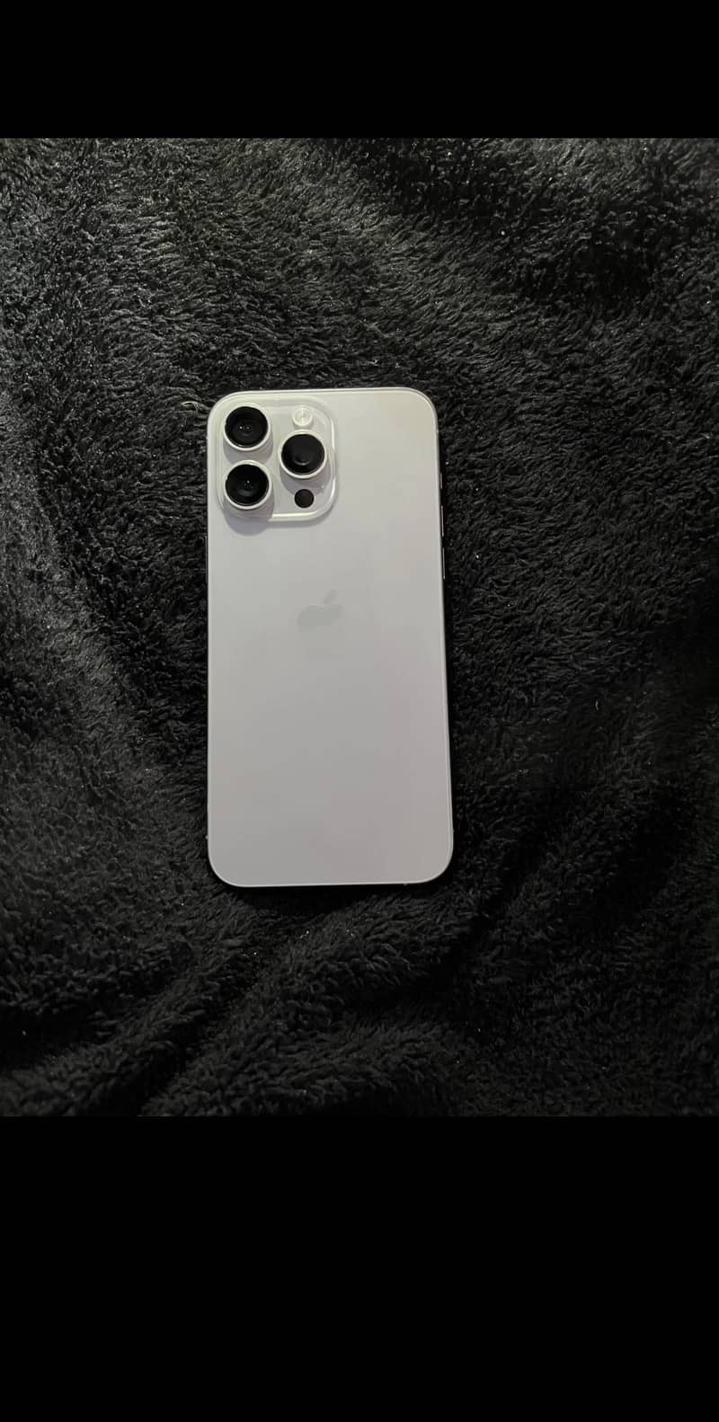 Apple iPhone 15 Pro Max 0