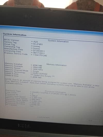Dell Core i7, 2nd Generation, 4 GB Ram, 320 GB HDD/ 14" HD+ Display