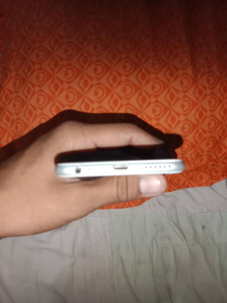 Apple iPhone 6 3