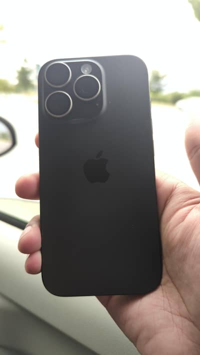 Apple iPhone 16 Pro JV 65 Cycle only 100% Battery Health