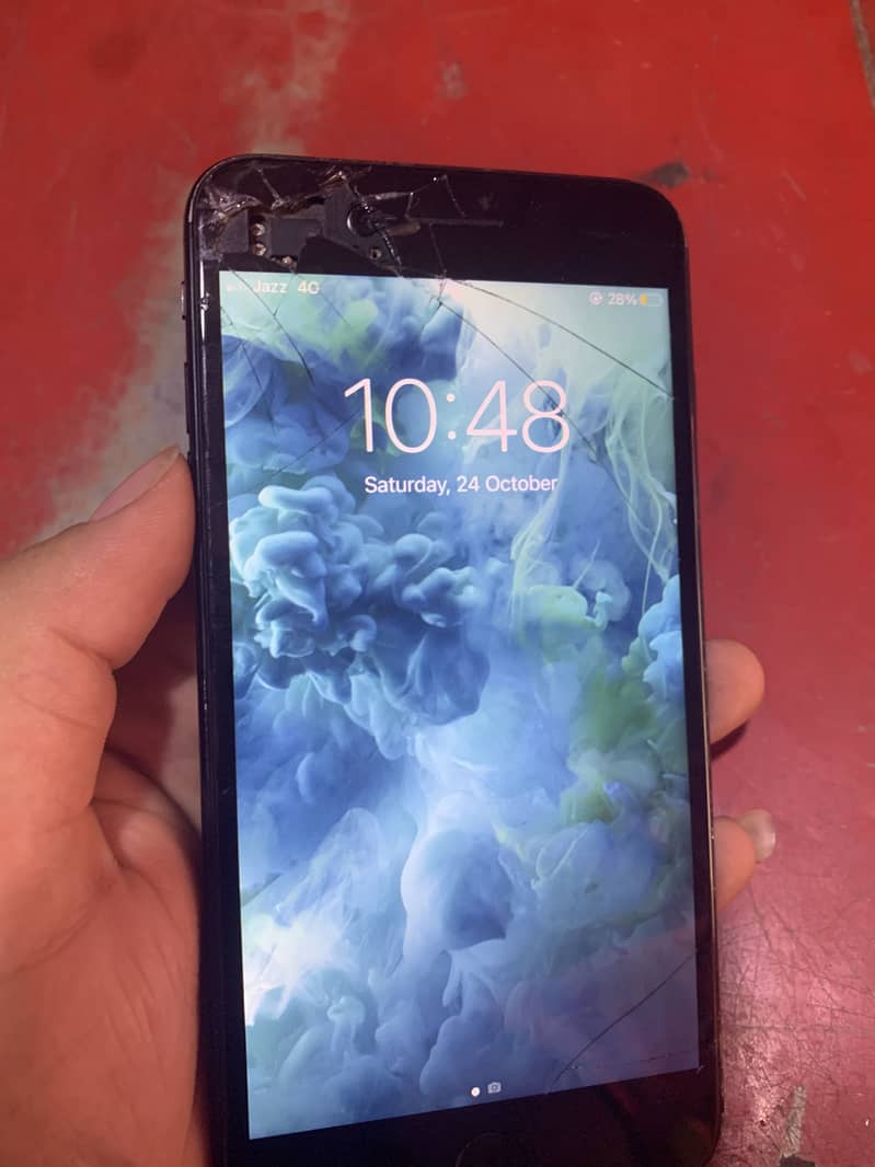 Apple iPhone 7 Plus 2