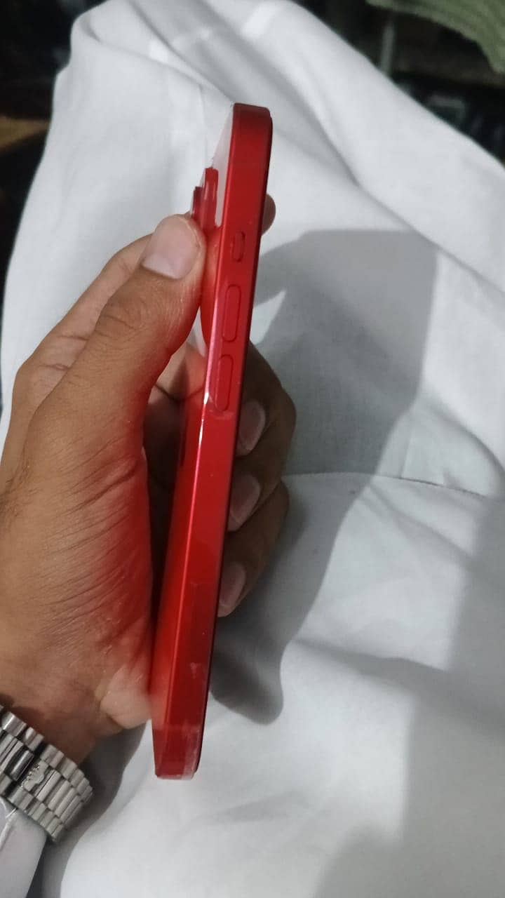 Apple iPhone 14 2