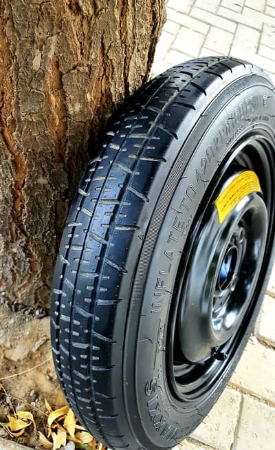 Tubeless spare wheel tyre with rim for sale