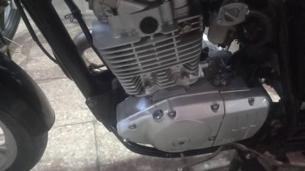 GR 150 SUZUKI 6