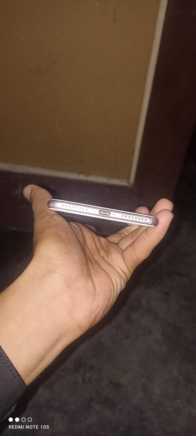 Apple iPhone 7 Plus 2