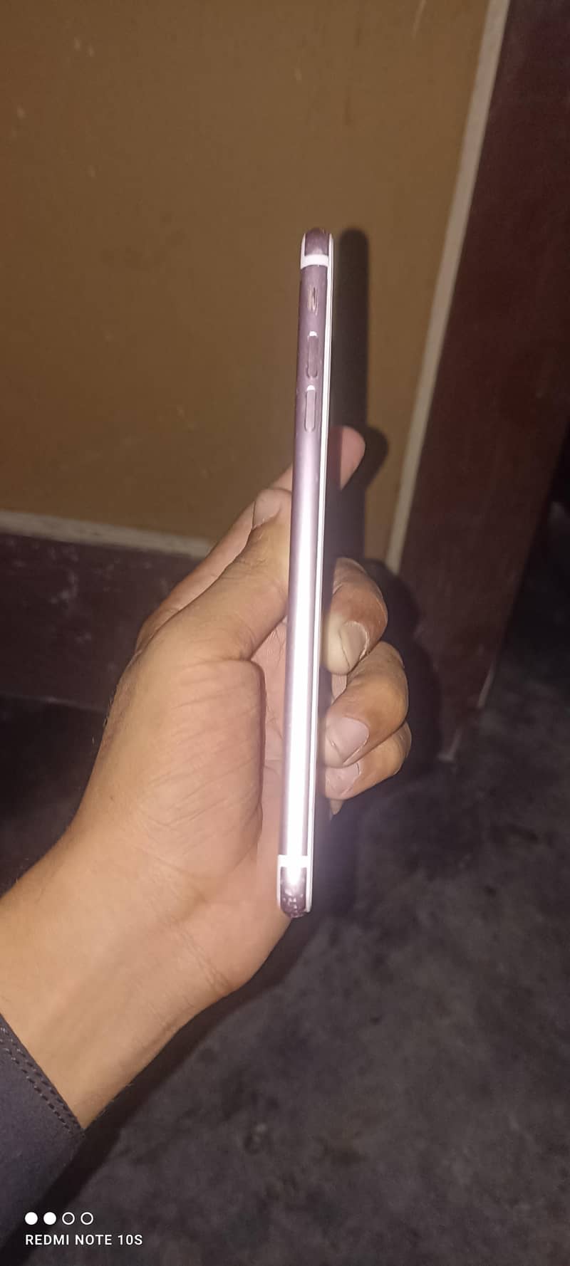 Apple iPhone 7 Plus 6