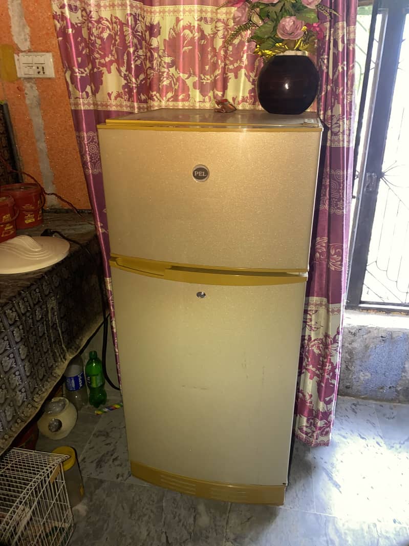 Pell refrigerator 4