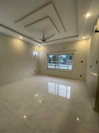 Upper portion