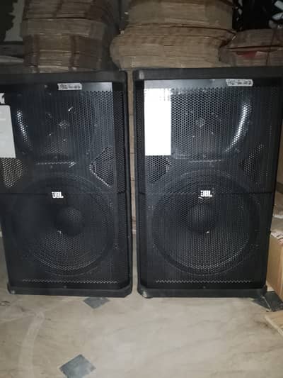 Audio speakers