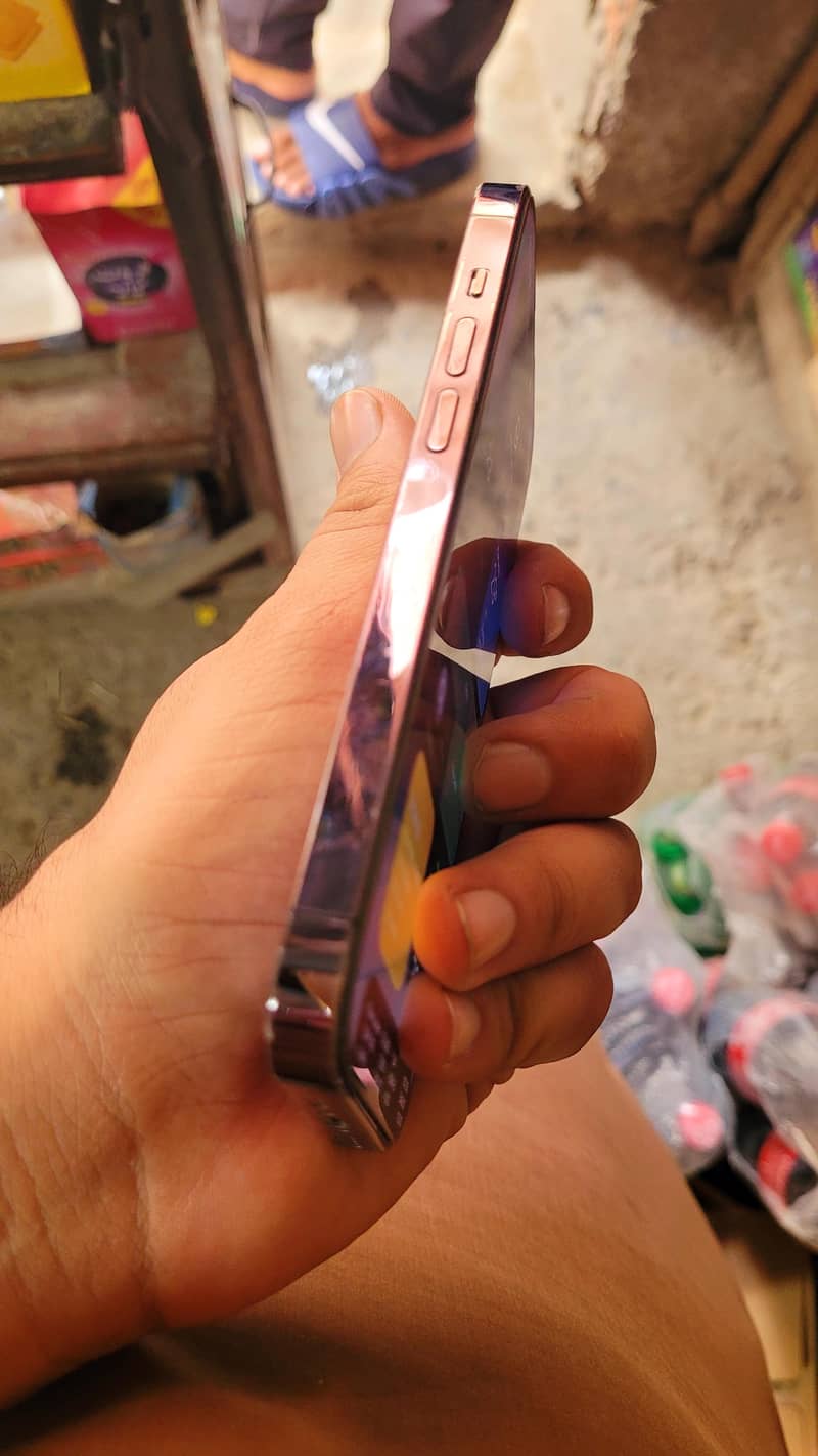 iphon 14 pro 5
