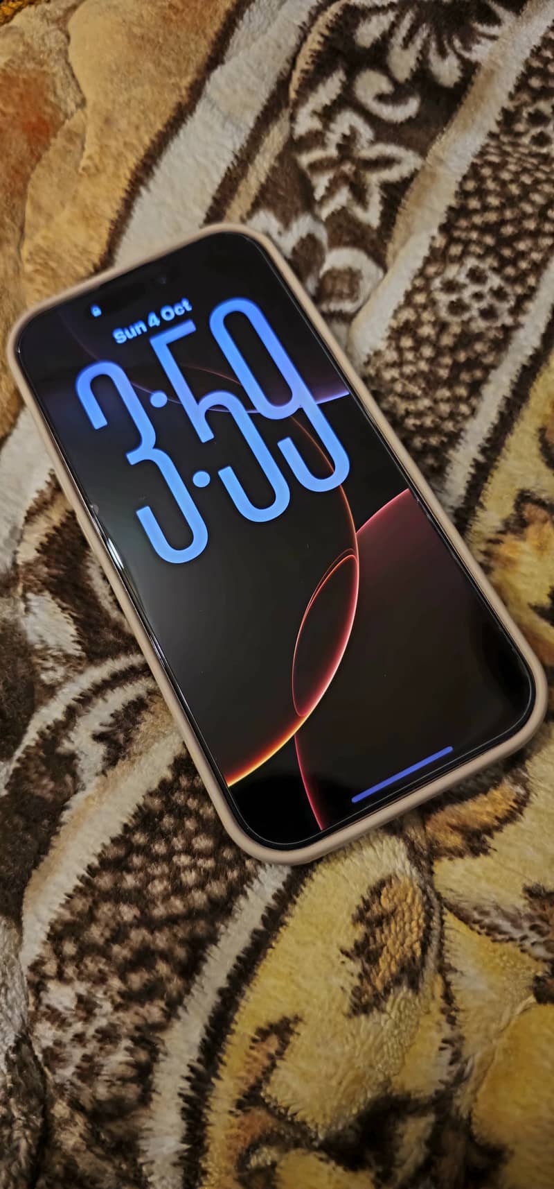 Apple iPhone 16 Pro 4