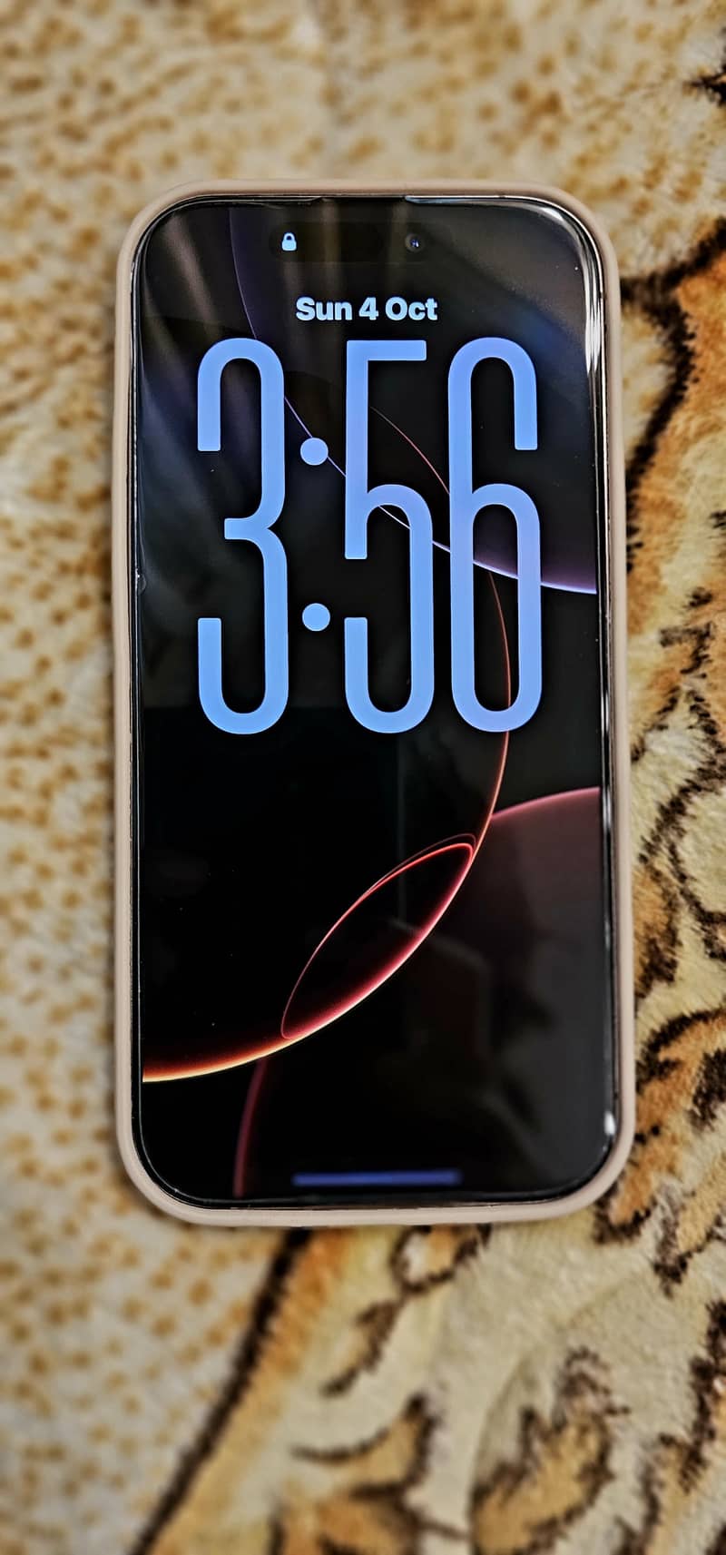 Apple iPhone 16 Pro 7