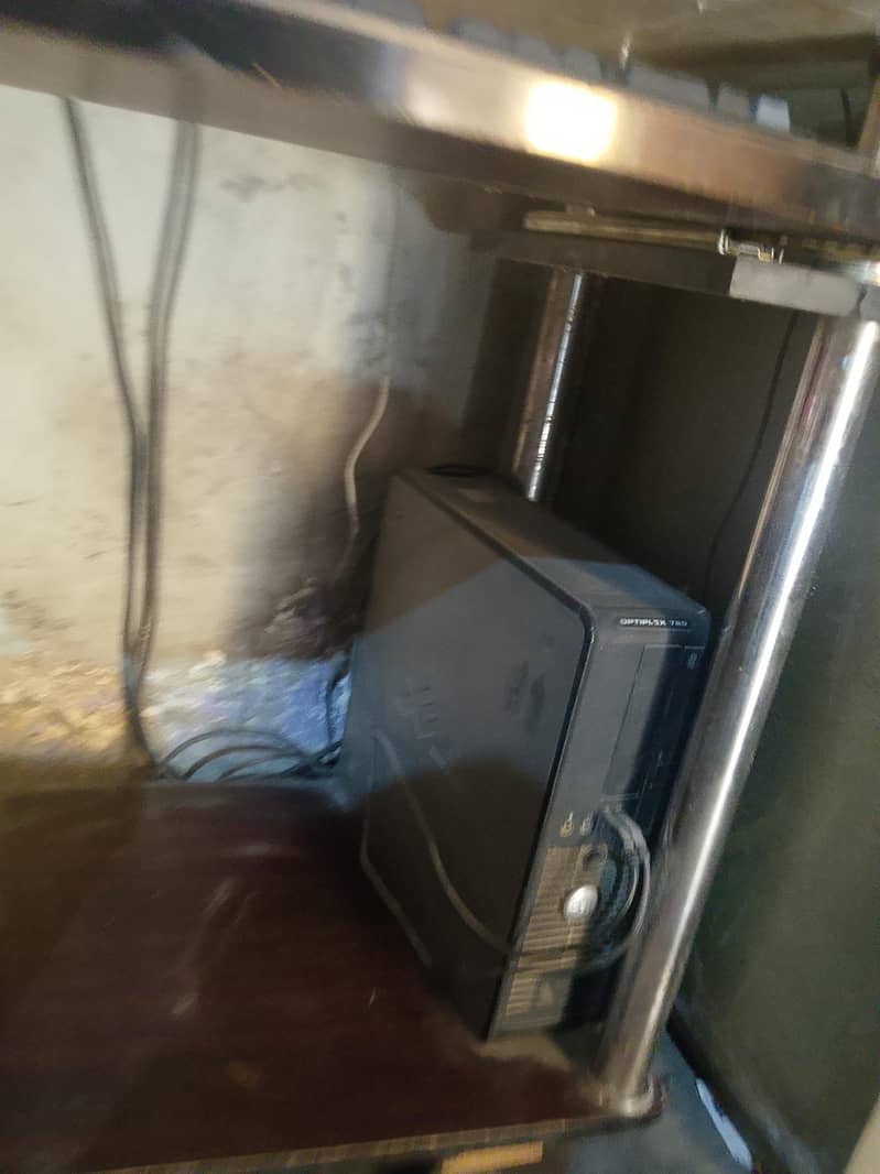LCD, mouse, keyboard, pc, computer table, complete cable 2