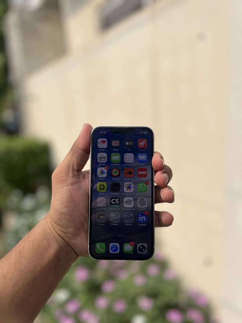 Apple iPhone 14 2