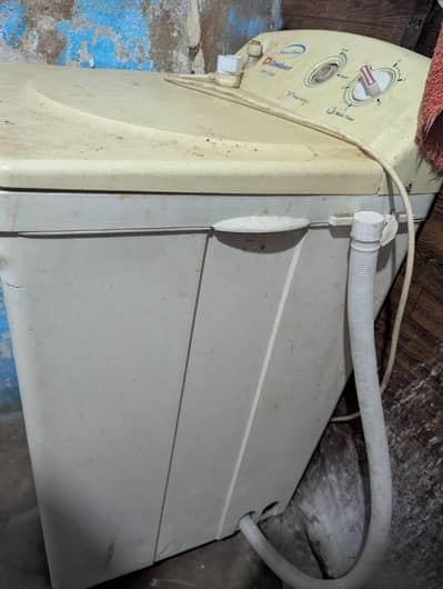 Dawlance DW 5100 Good Condition