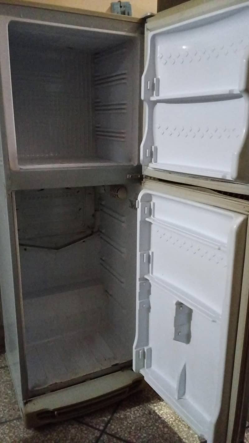 pel refrigerator 2