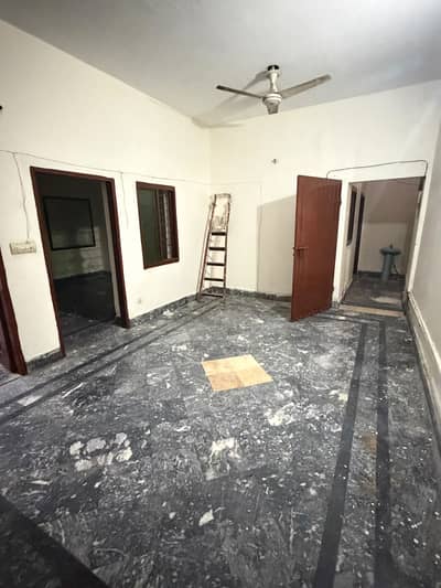 05 Marla Ground Portion Available For Rent (Shakeel Park ARea)