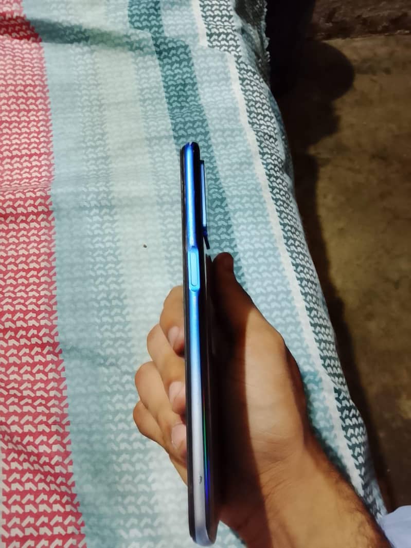 OPPO A54 5