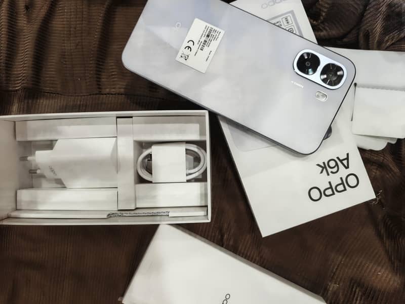 OPPO A6k 0