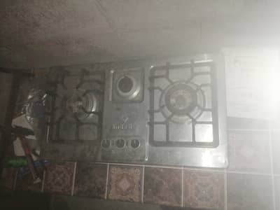 slightly used kitchen stove