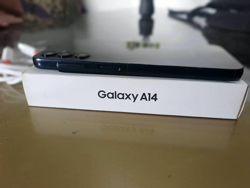 Samsung Mobile A14 1