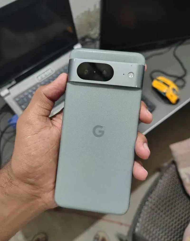 Google Pixel 8 0